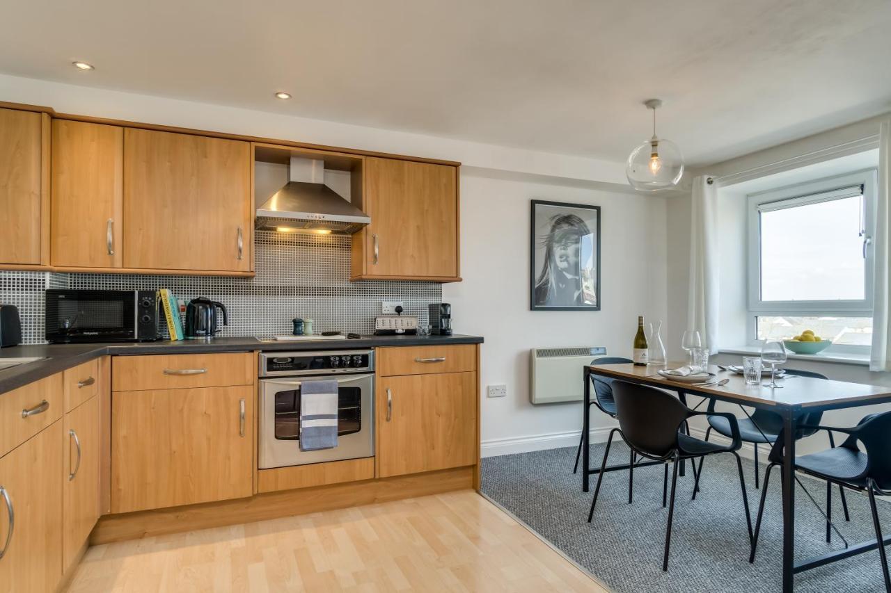 Apartment Chic And Bright Near The Water